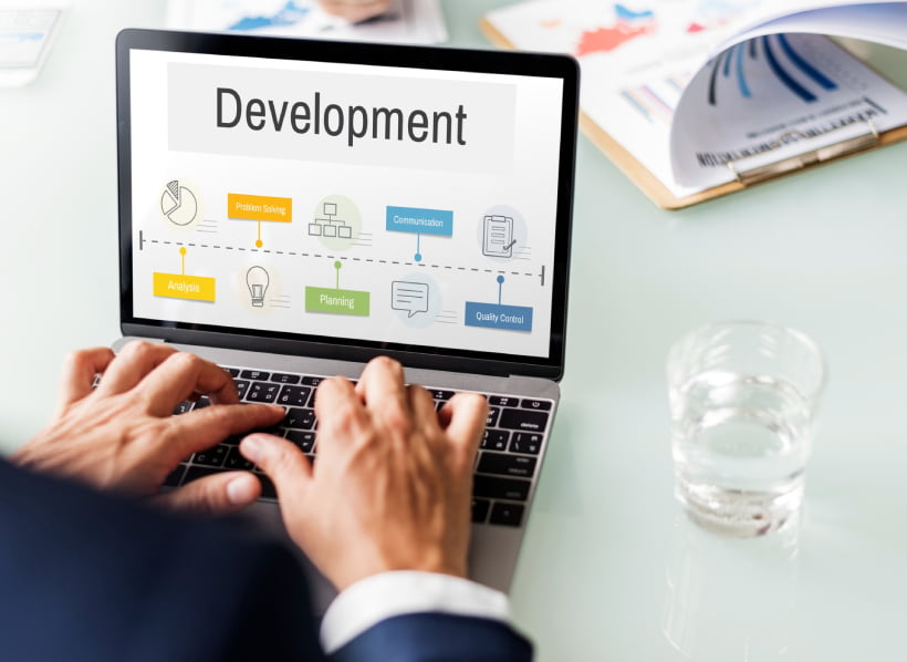 Outsourcing-Website-Development